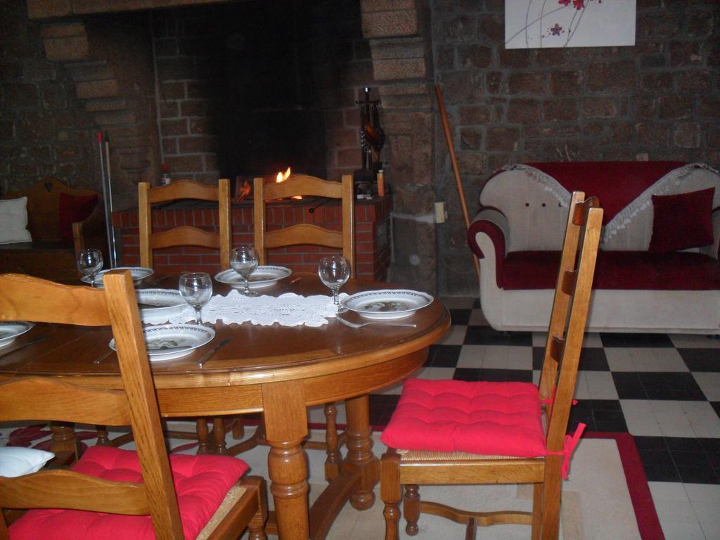 Gite De Peche Saint-Ellier-du-Maine 객실 사진