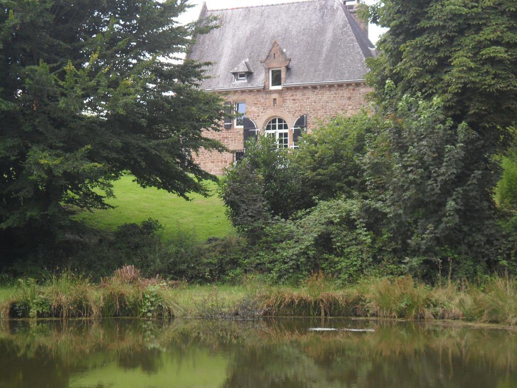 Gite De Peche Saint-Ellier-du-Maine 객실 사진