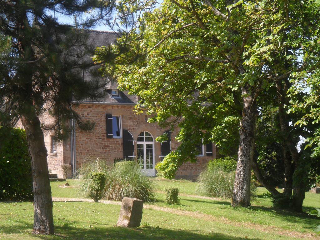 Gite De Peche Saint-Ellier-du-Maine 객실 사진